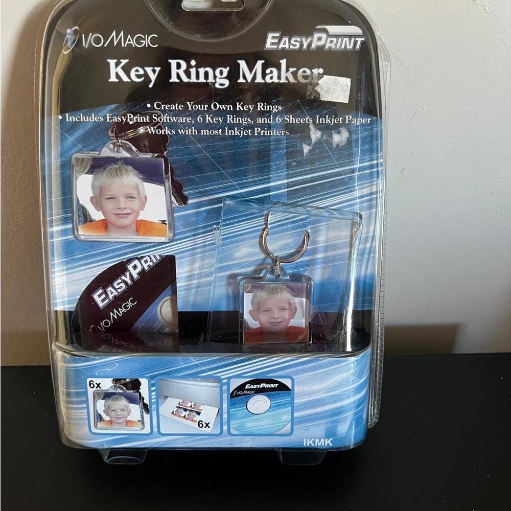 Picture key ring maker